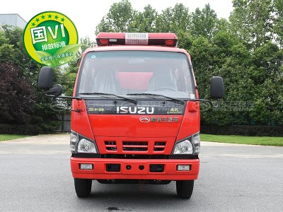 國(guó)六2.5噸五十鈴水罐消防車(chē)